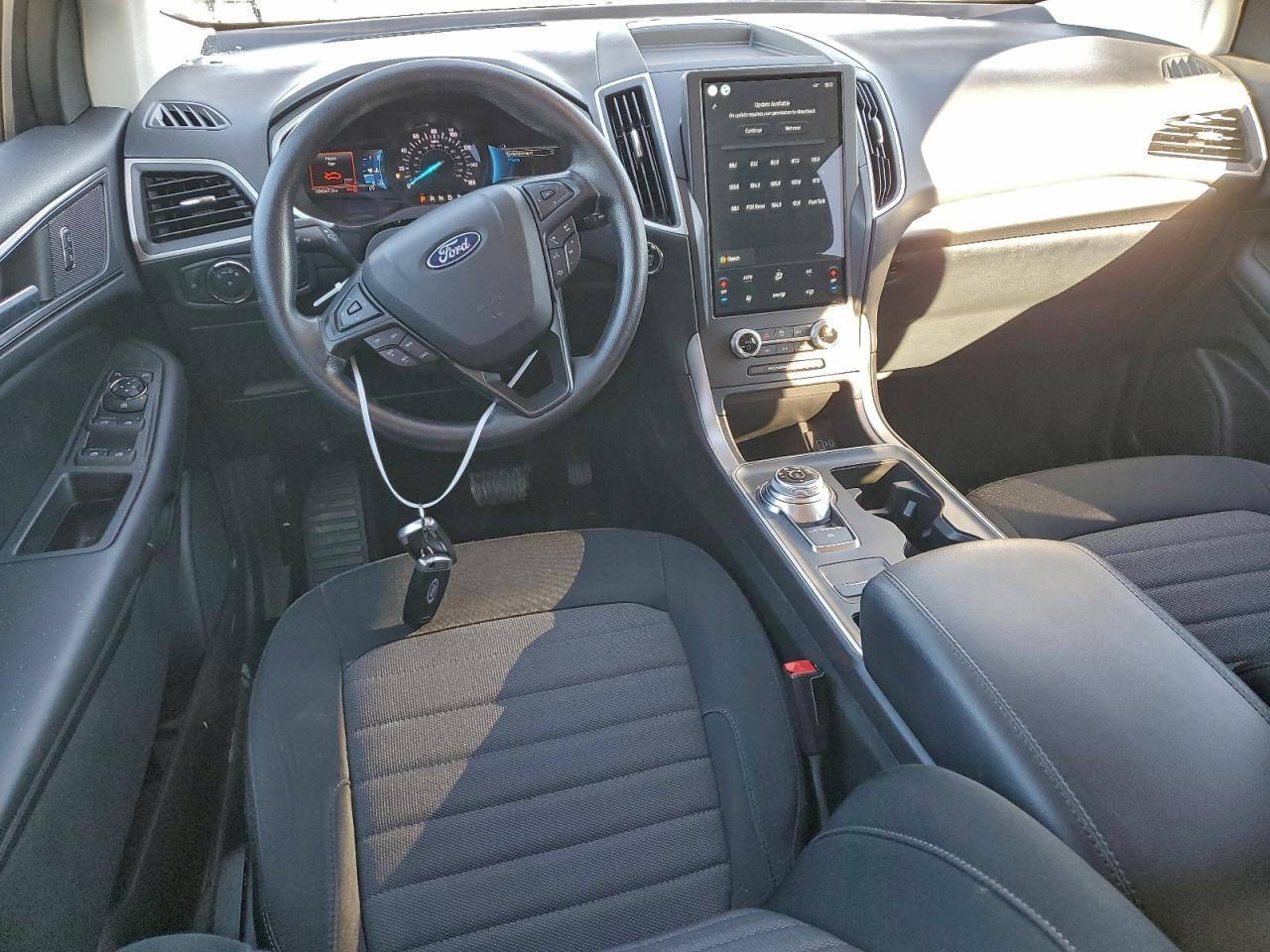 2021 FORD EDGE SE photo 8
