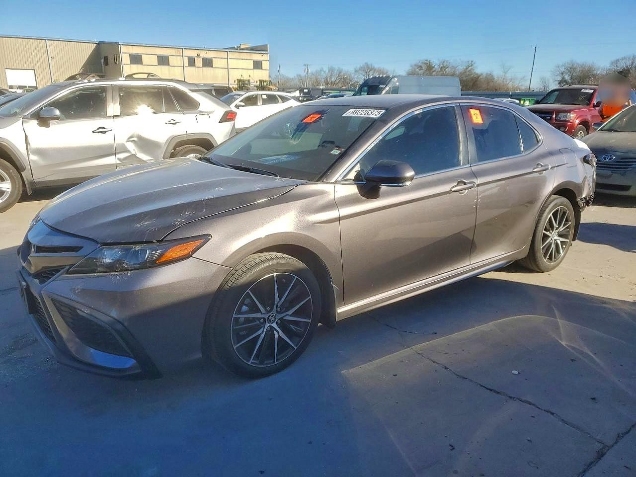 2024 TOYOTA CAMRY