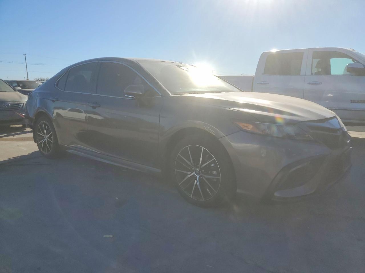 2024 TOYOTA CAMRY SE NIGHT SHADE photo 4