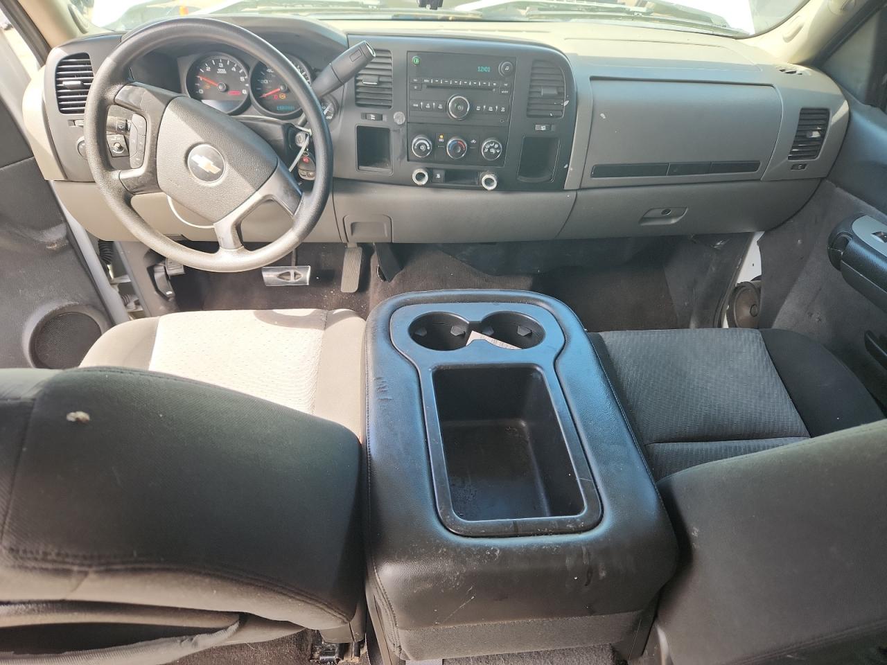 2009 CHEVROLET SILVERADO C1500 photo 8