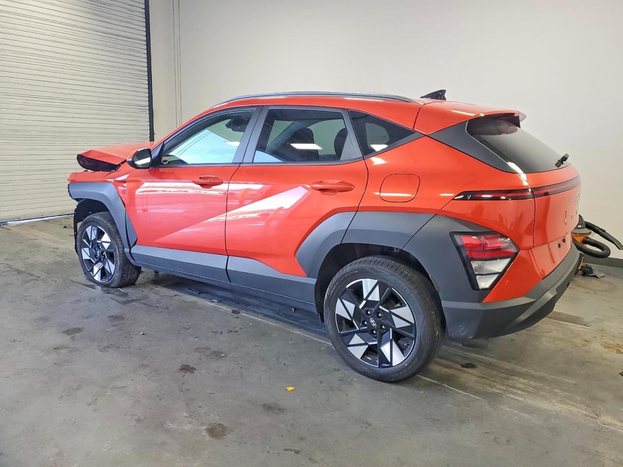 2024 HYUNDAI KONA SEL photo 2