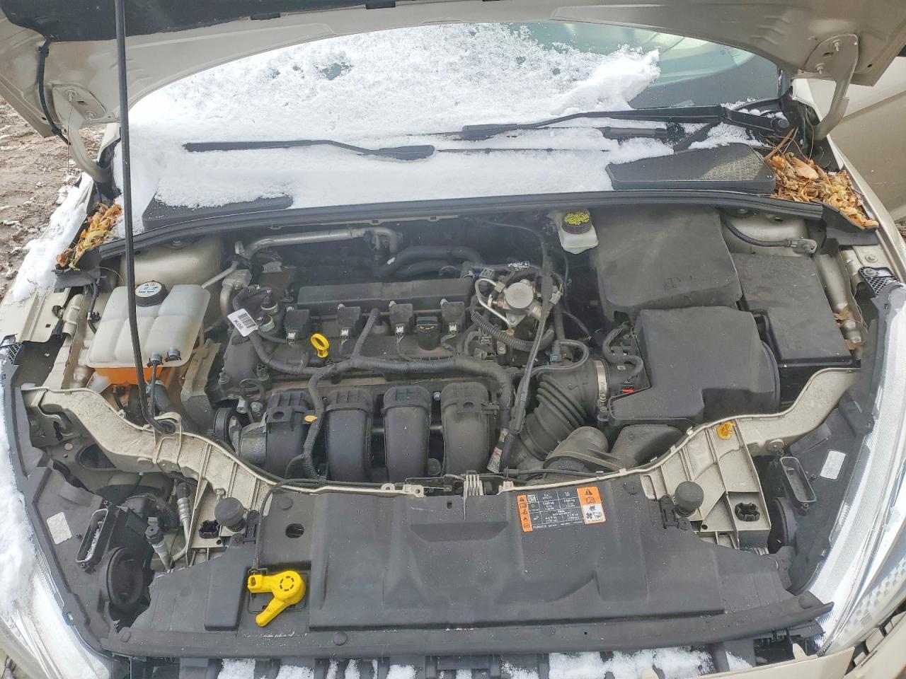 2017 FORD FOCUS SE photo 11