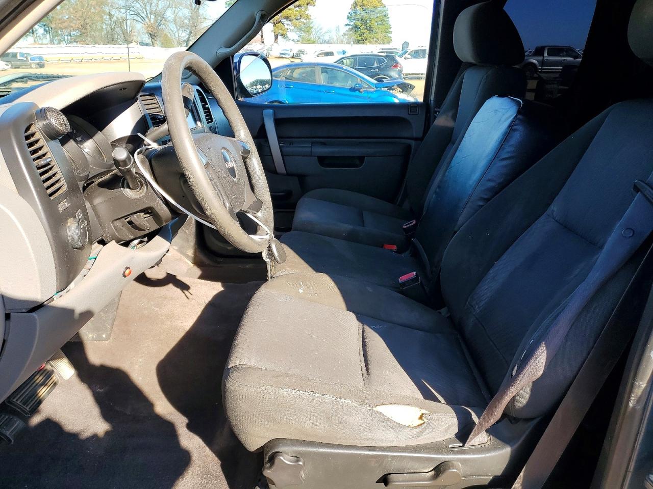 2010 GMC SIERRA C1500 SL photo 7