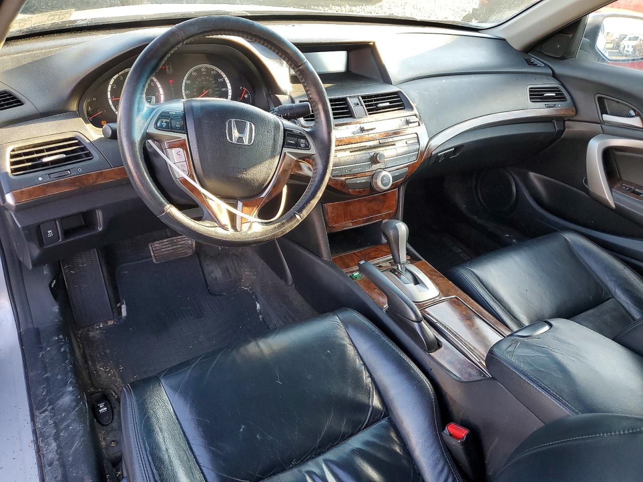 2011 HONDA ACCORD EXL photo 8