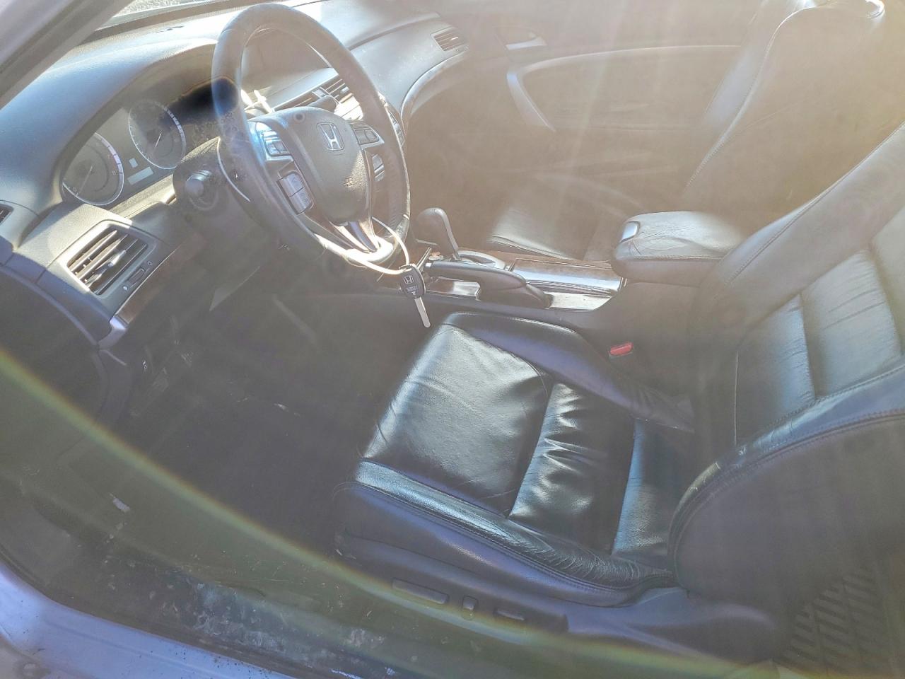 2011 HONDA ACCORD EXL photo 7