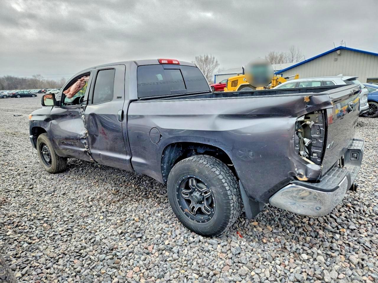 2014 TOYOTA TUNDRA DOUBLE CAB SR photo 2