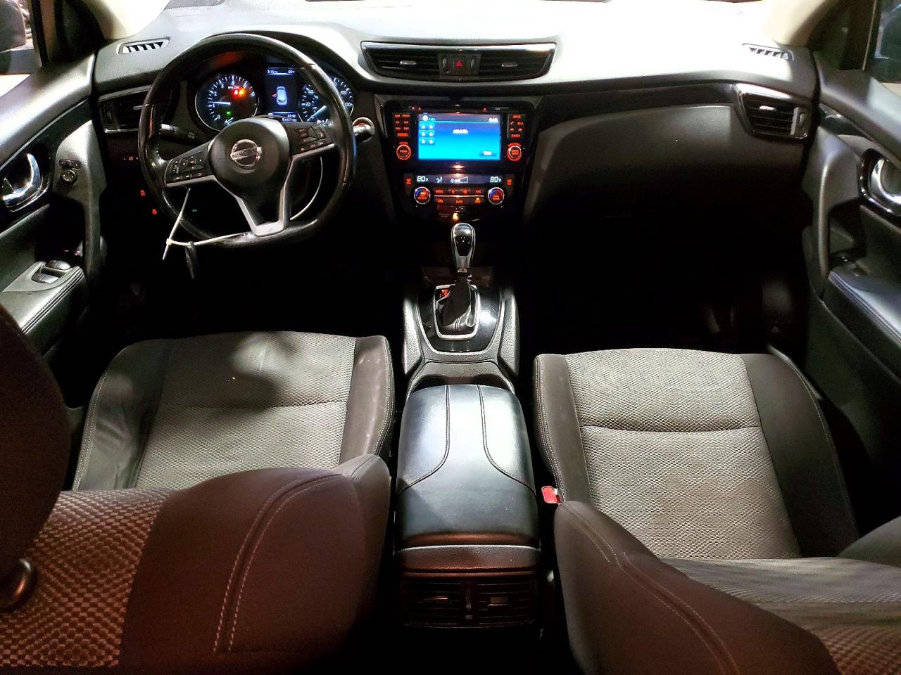 2018 NISSAN ROGUE SPORT S photo 8
