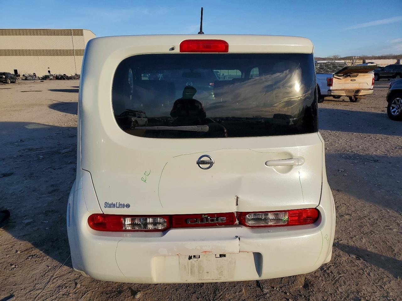 2011 NISSAN CUBE BASE photo 6