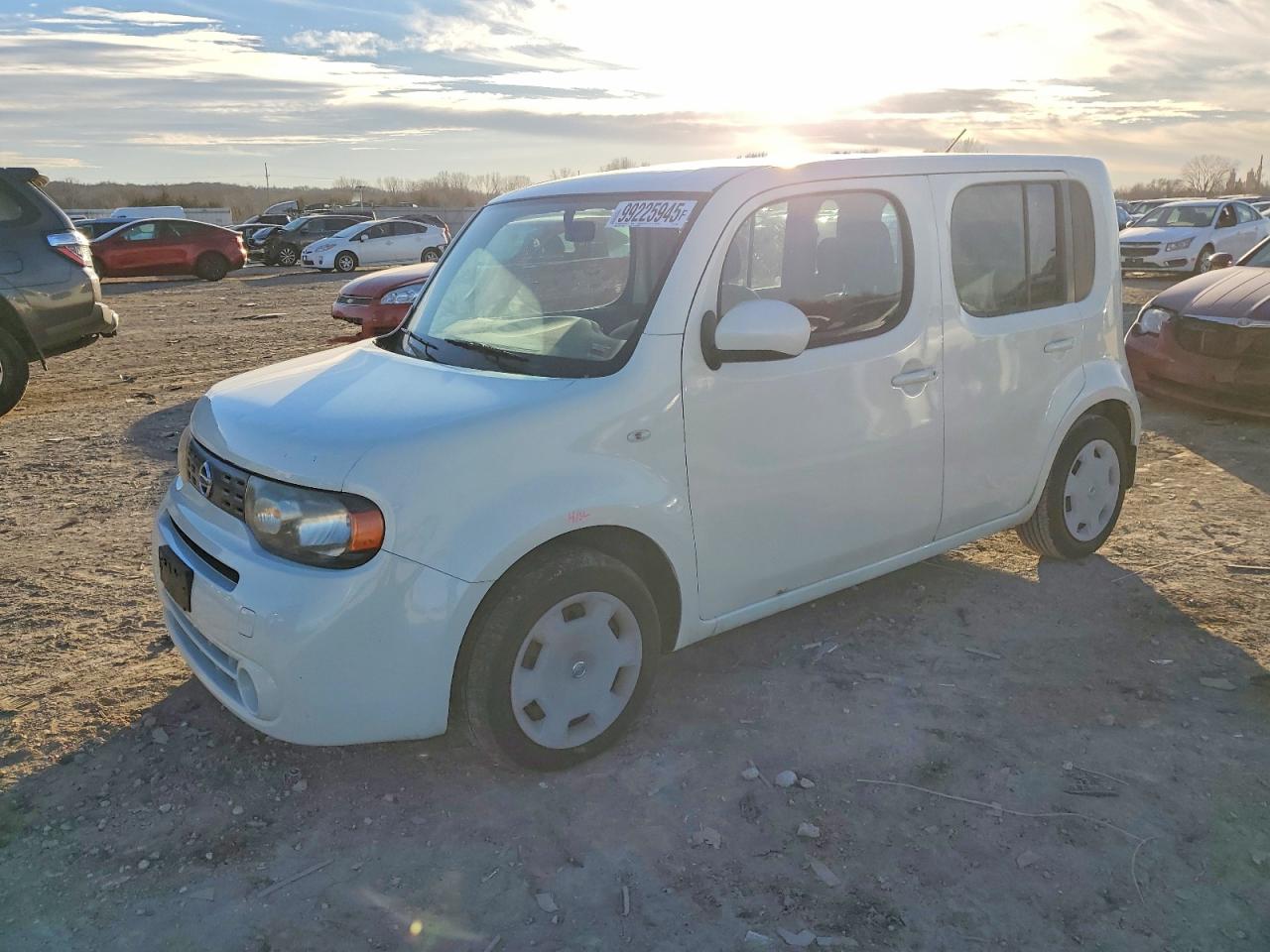 2011 NISSAN CUBE