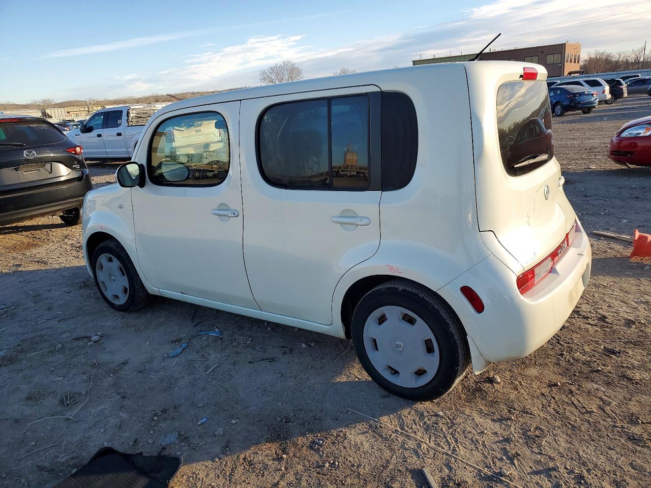 2011 NISSAN CUBE BASE photo 2