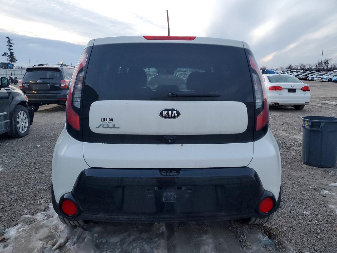 2016 KIA SOUL + photo 6