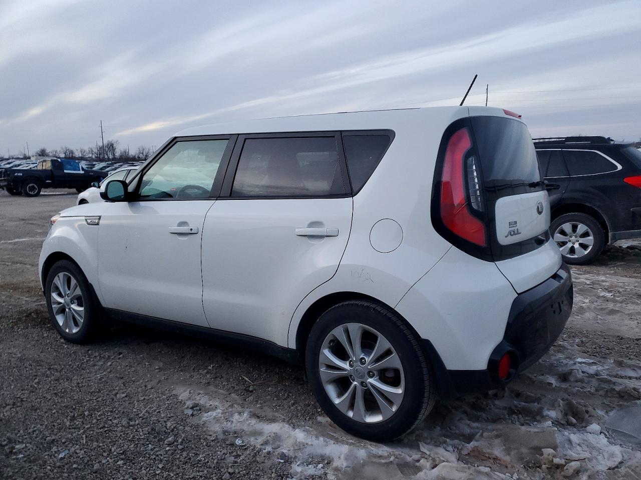 2016 KIA SOUL + photo 2