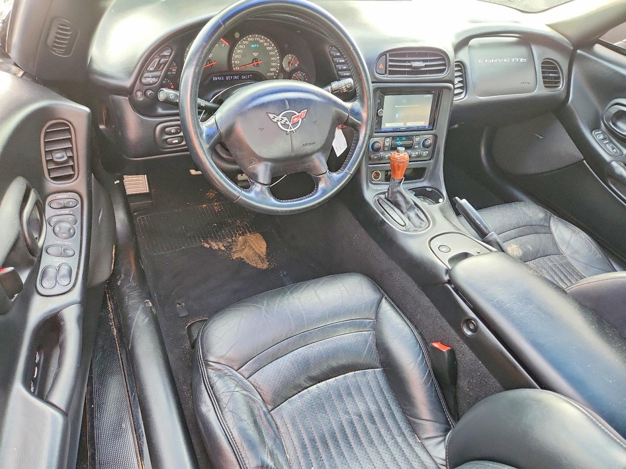 2001 CHEVROLET CORVETTE photo 8