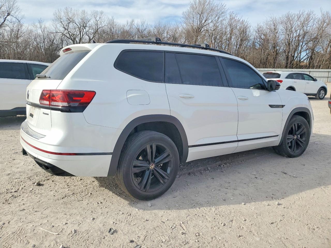 2023 VOLKSWAGEN ATLAS SEL R-LINE photo 7