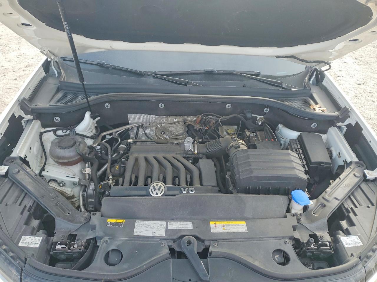 2023 VOLKSWAGEN ATLAS SEL R-LINE photo 31