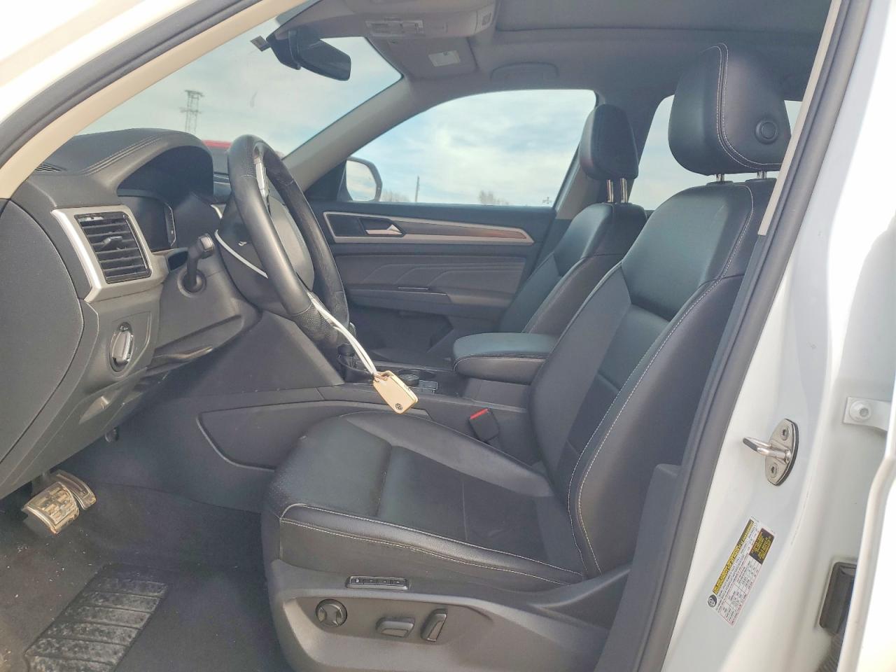 2023 VOLKSWAGEN ATLAS SEL R-LINE photo 19