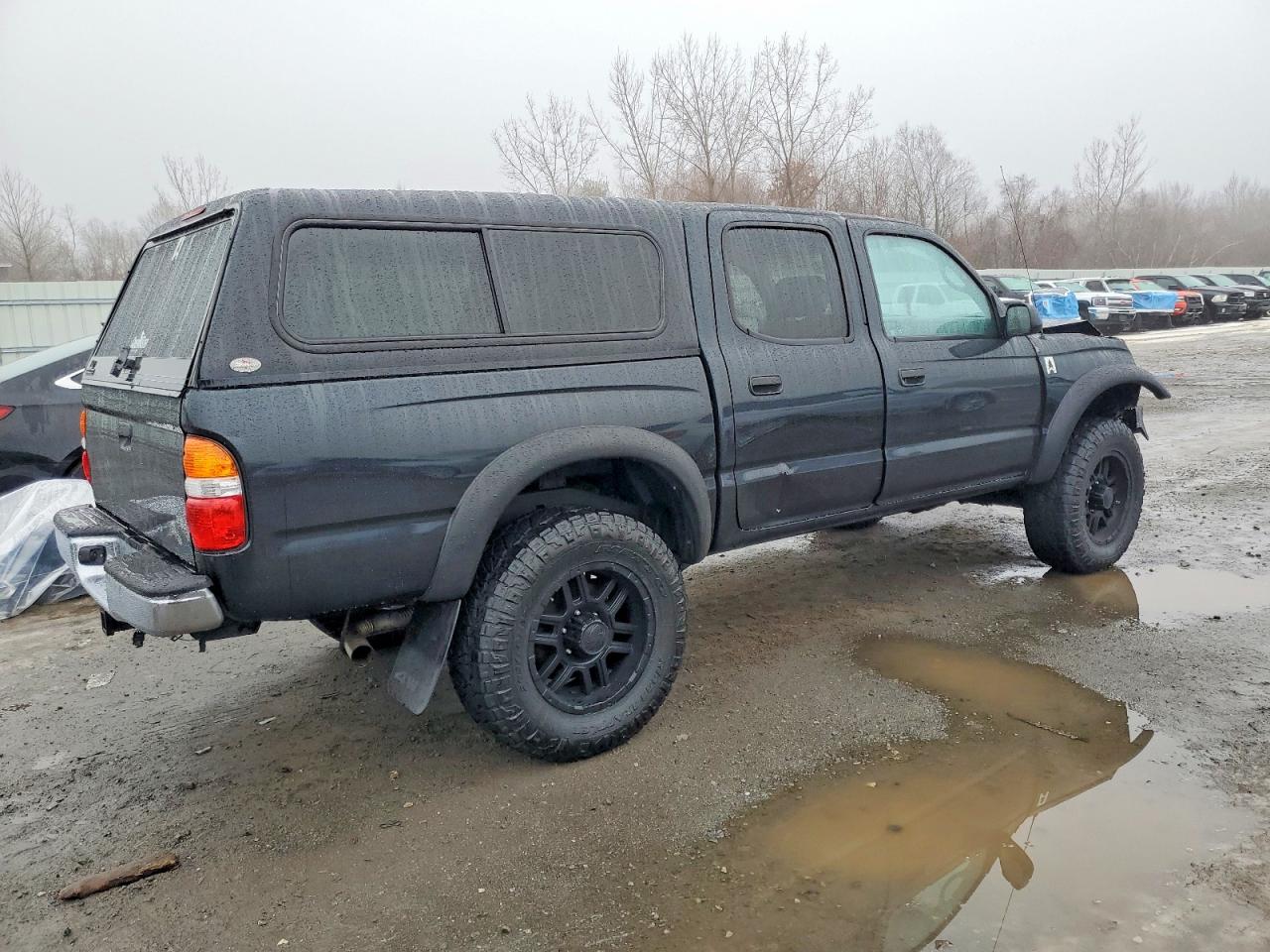 2002 TOYOTA TACOMA DOUBLE CAB photo 3