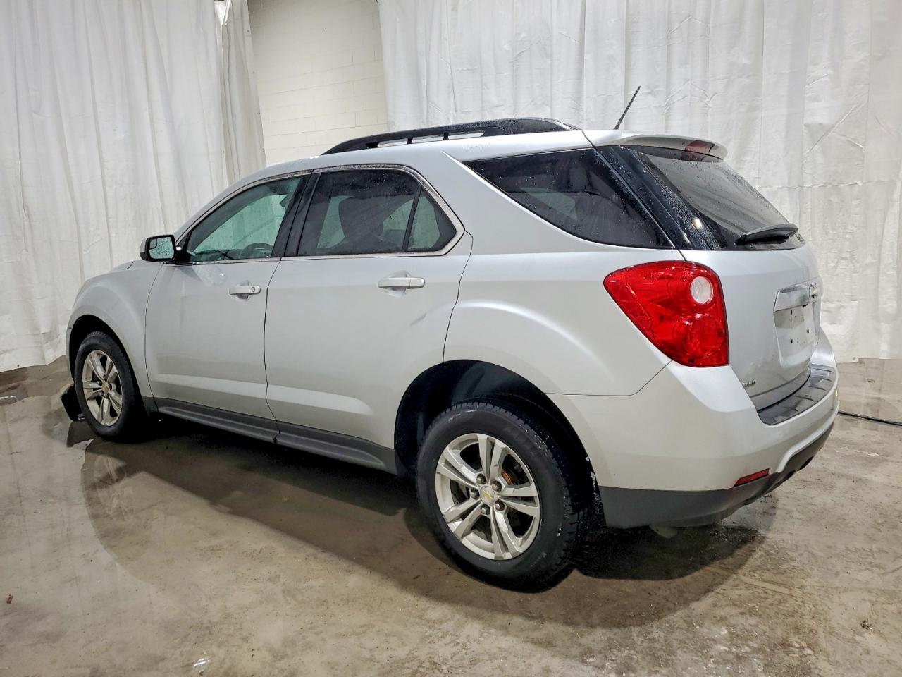 2014 CHEVROLET EQUINOX LT photo 2