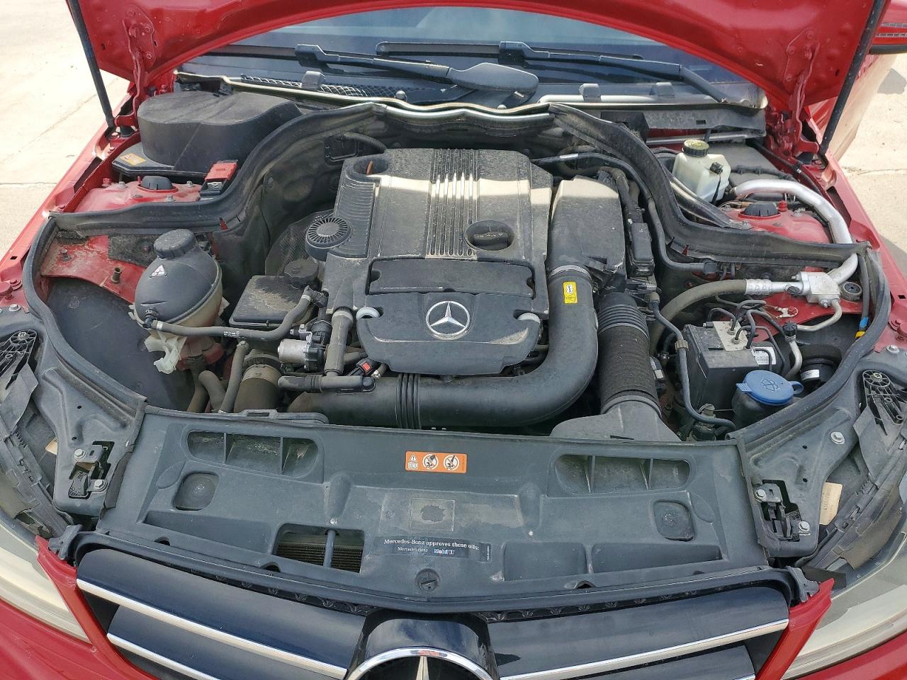 2015 MERCEDES-BENZ C 250 photo 11