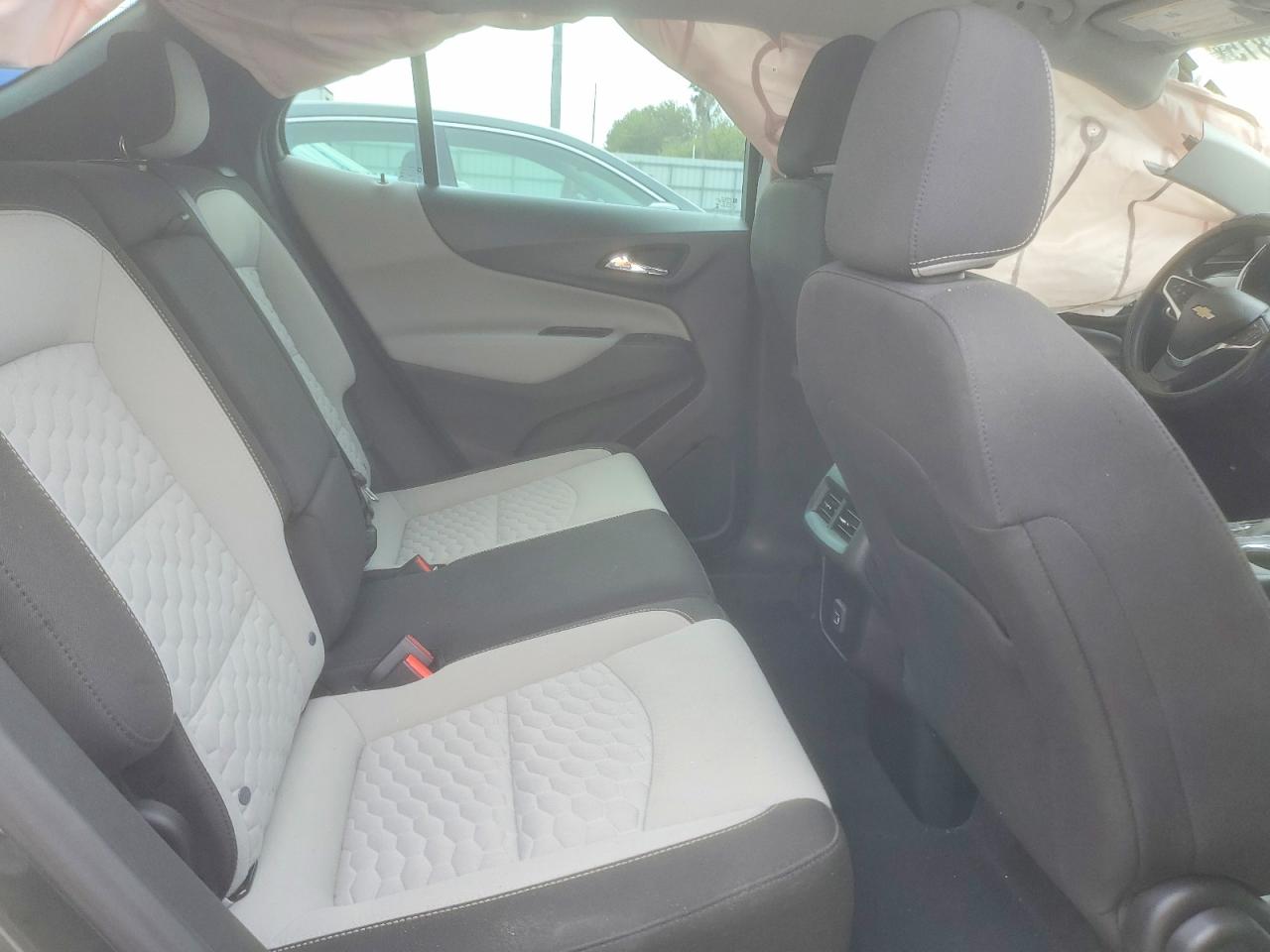 2020 CHEVROLET EQUINOX LS photo 11