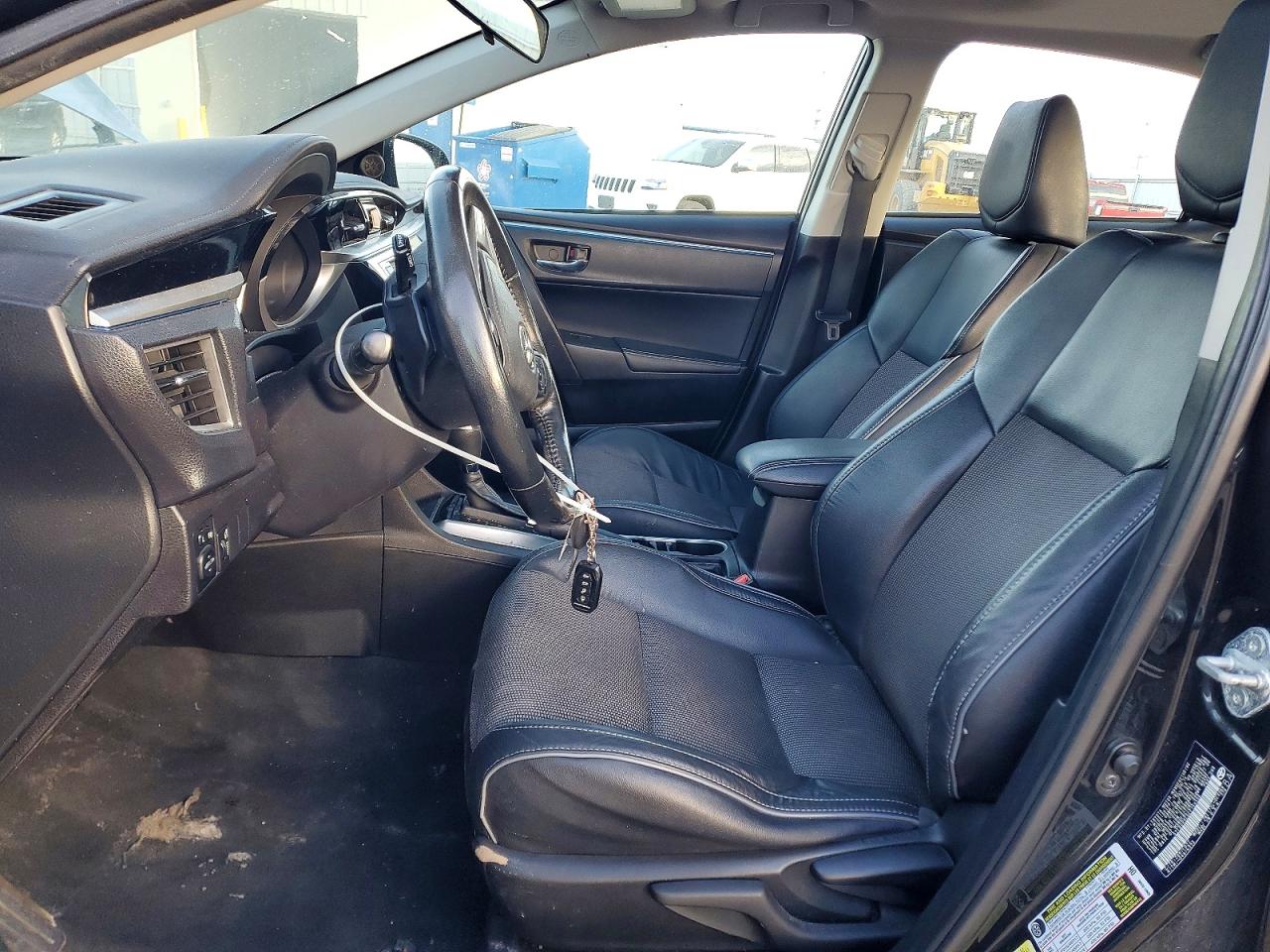 2014 TOYOTA COROLLA L photo 7