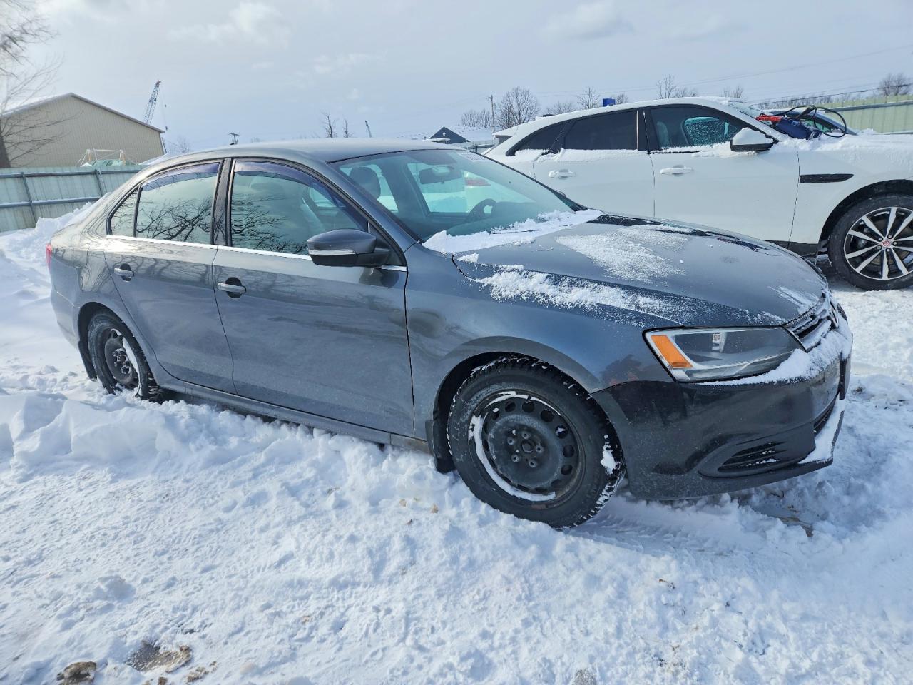 2013 VOLKSWAGEN JETTA SE photo 4