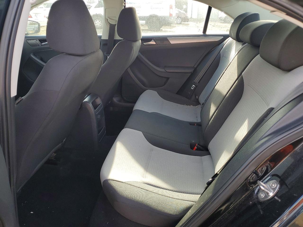 2017 VOLKSWAGEN JETTA S photo 10