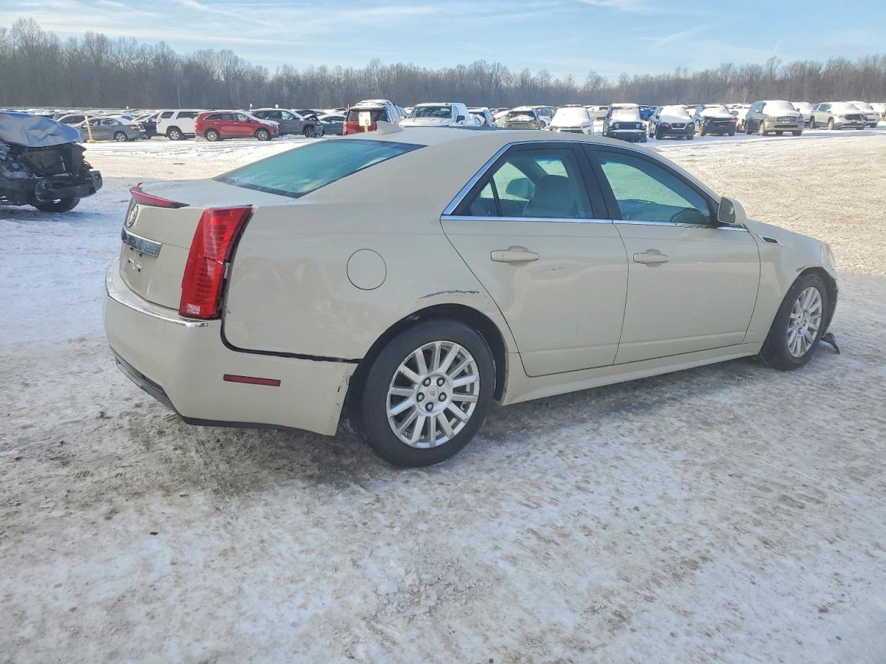 2011 CADILLAC CTS LUXURY COLLECTION photo 3