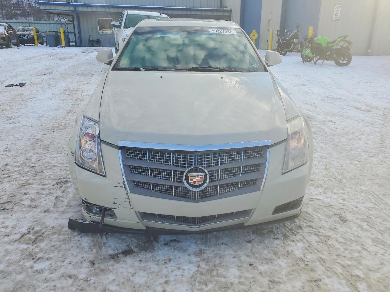 2011 CADILLAC CTS LUXURY COLLECTION photo 5