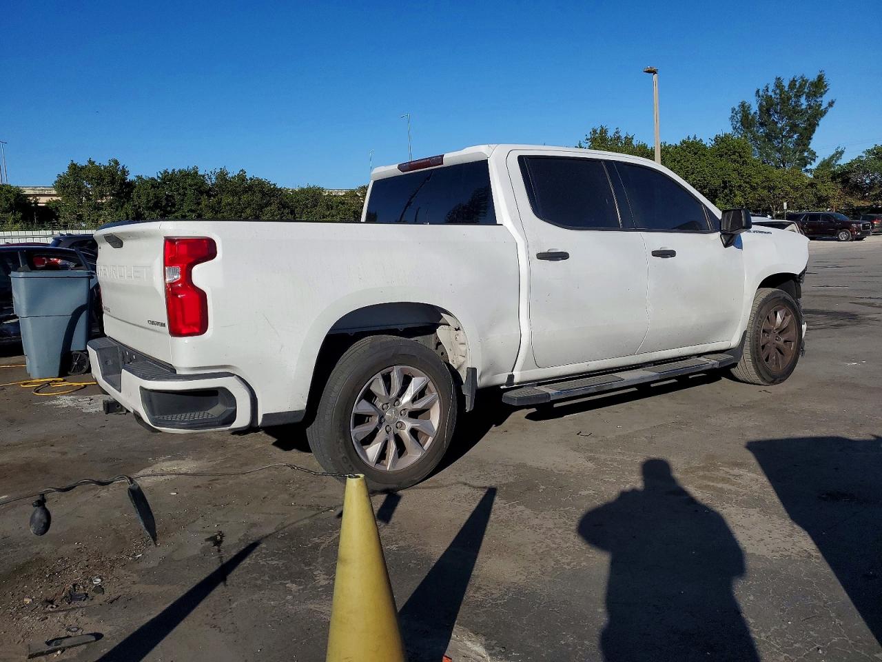2019 CHEVROLET SILVERADO C1500 CUSTOM photo 5
