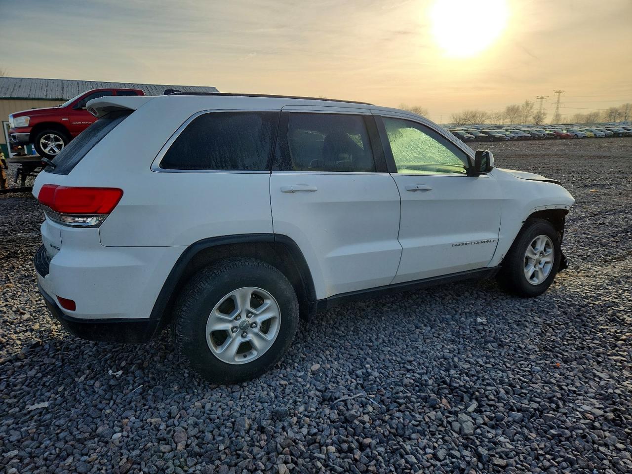 2014 JEEP GRAND CHEROKEE LAREDO photo 3