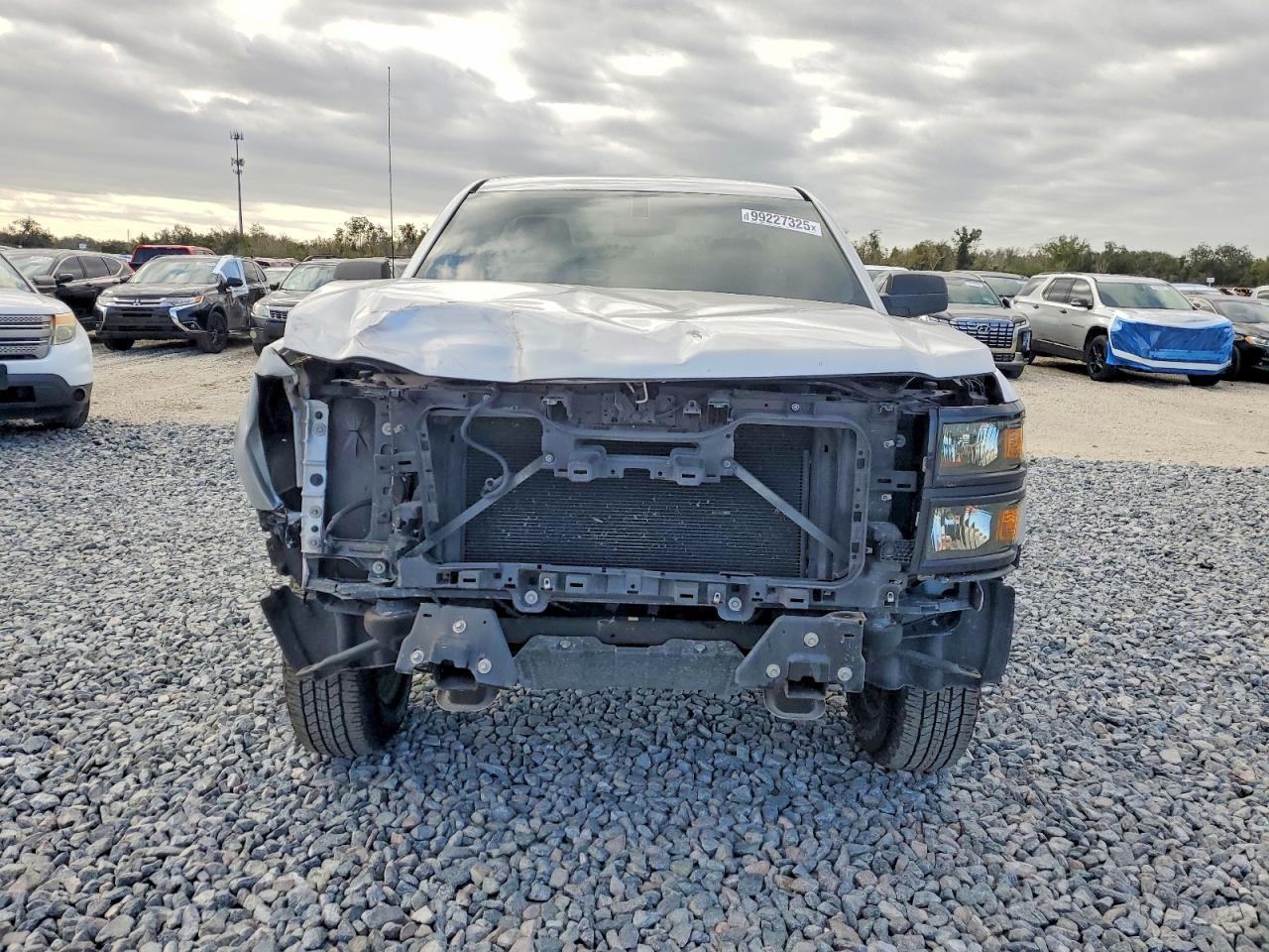 2015 CHEVROLET SILVERADO C1500 photo 5