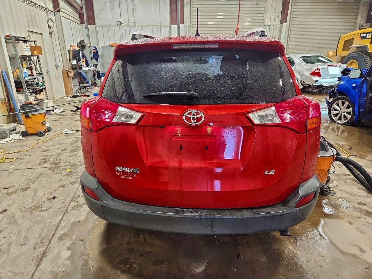 2013 TOYOTA RAV4 LE photo 6