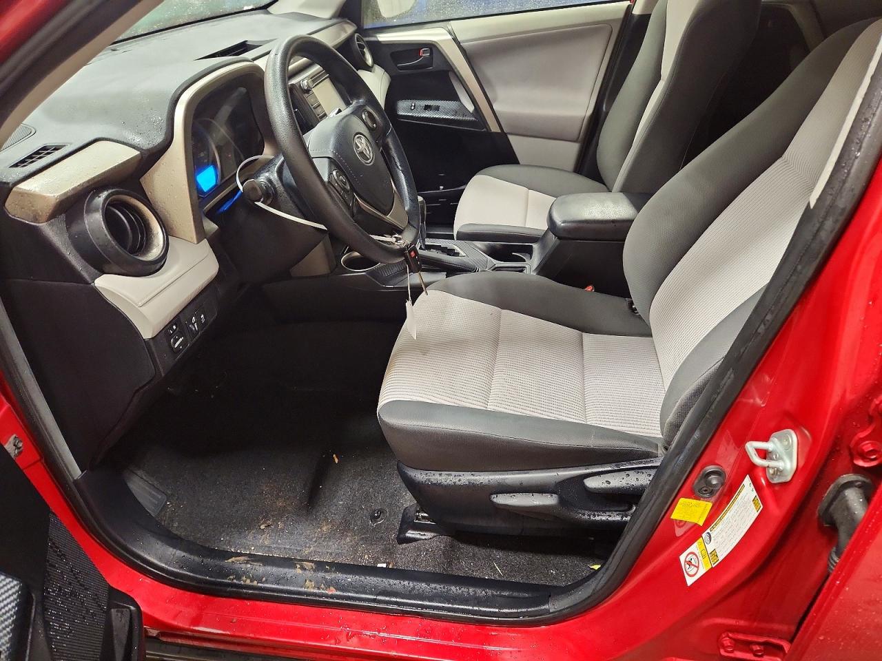 2013 TOYOTA RAV4 LE photo 7