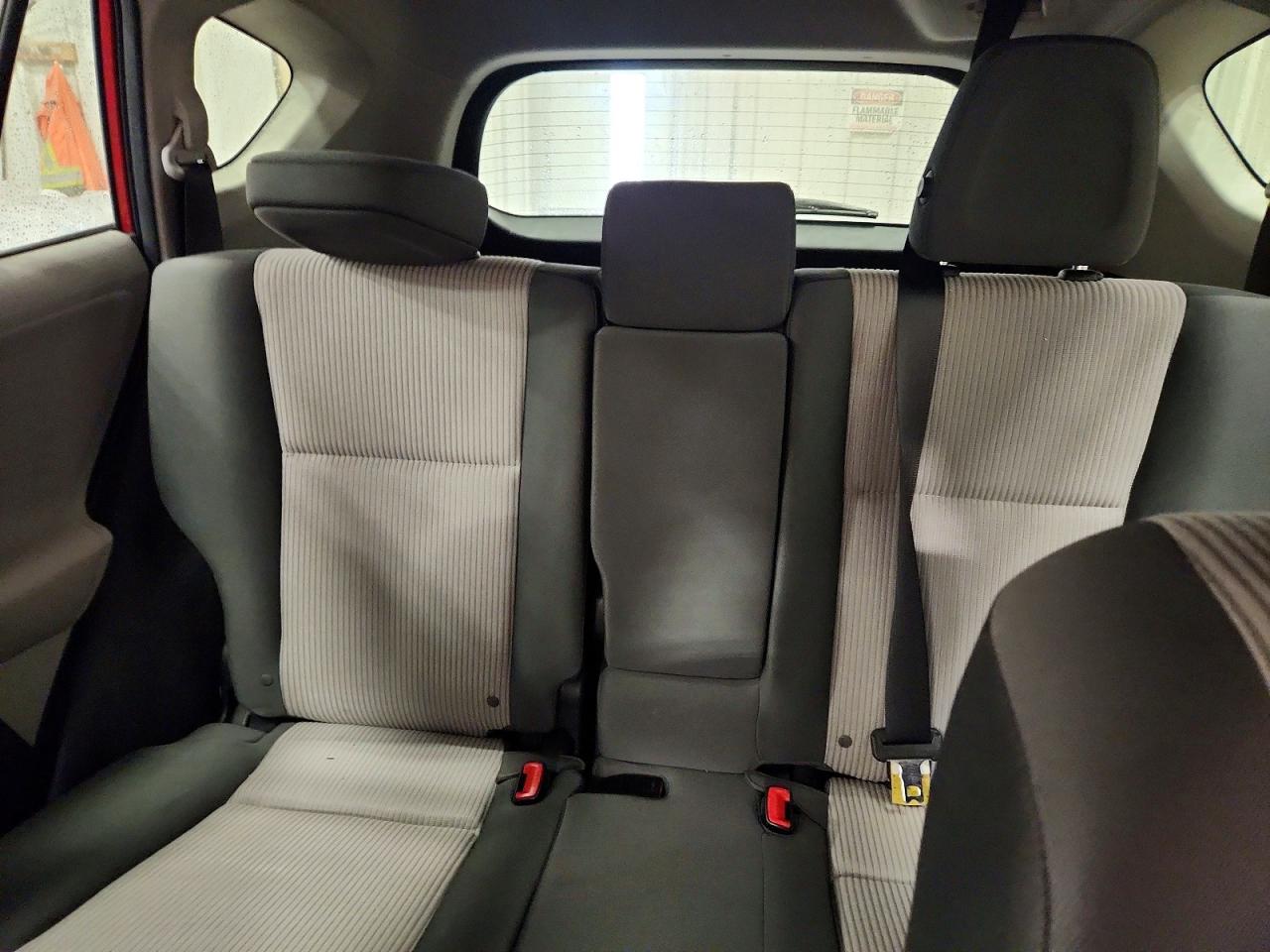 2013 TOYOTA RAV4 LE photo 10