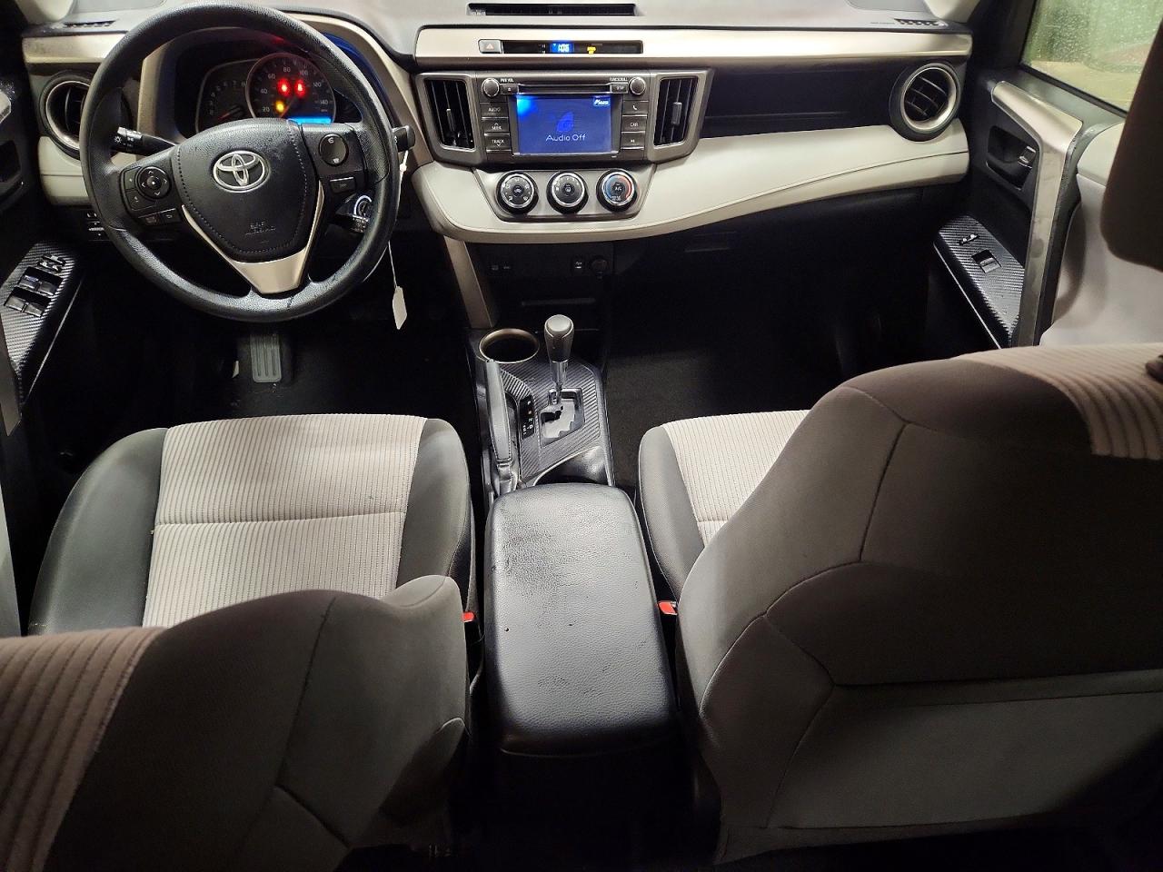 2013 TOYOTA RAV4 LE photo 8