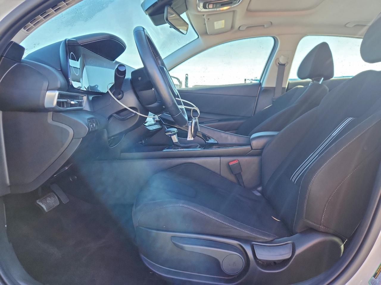 2025 HYUNDAI ELANTRA SEL photo 7