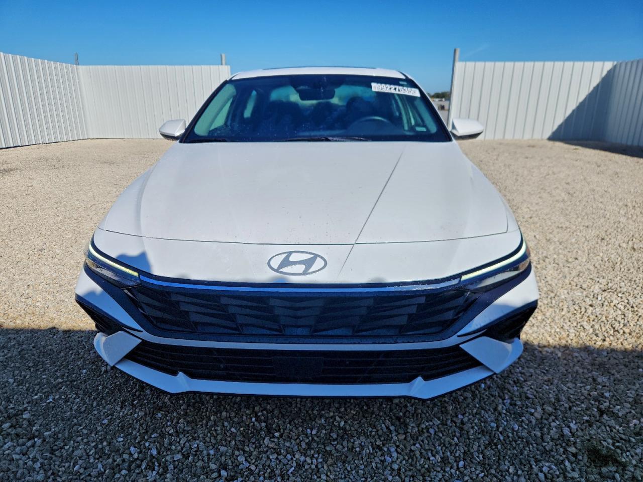 2025 HYUNDAI ELANTRA SEL photo 5