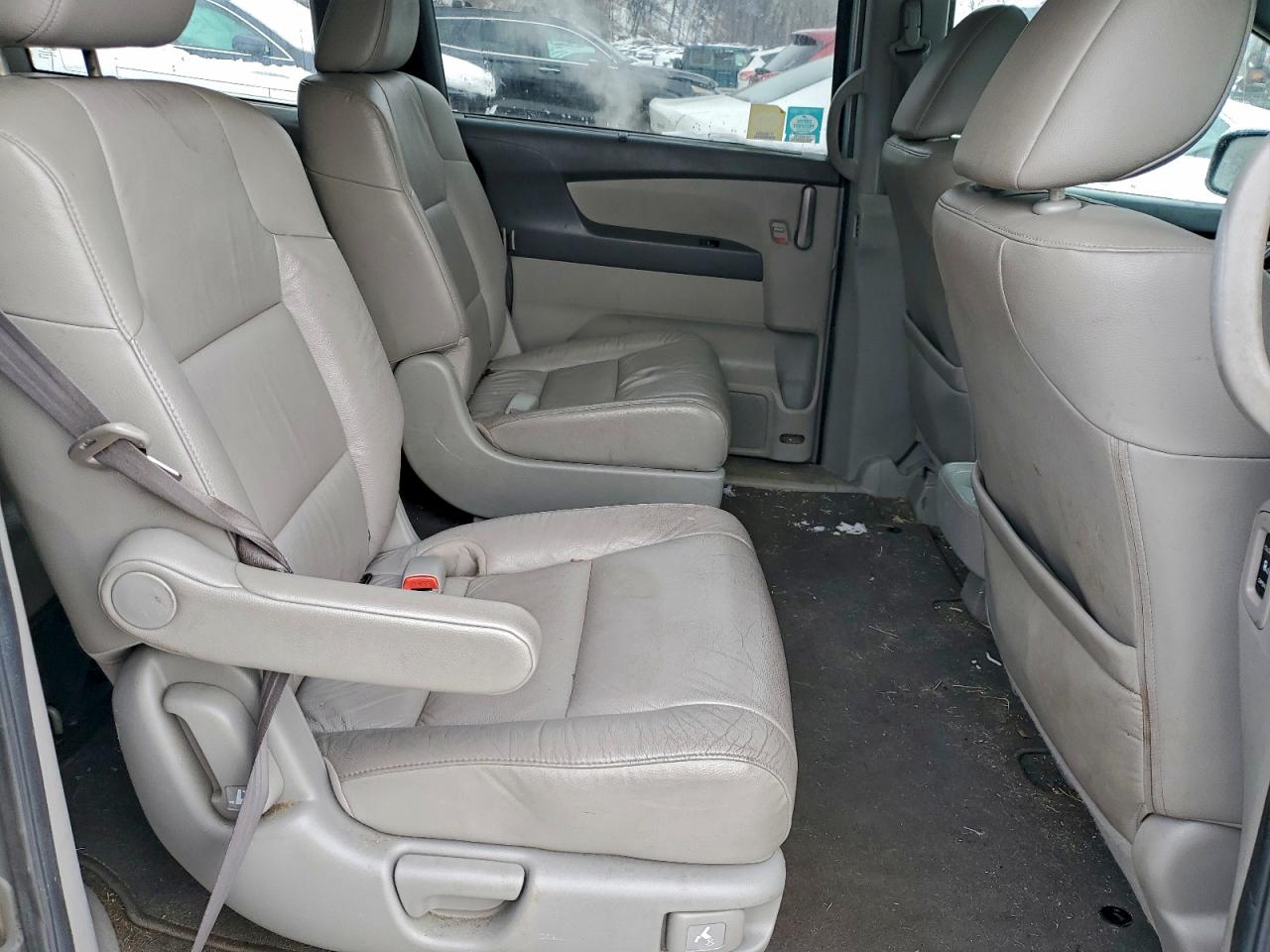 2012 HONDA ODYSSEY TOURING photo 11