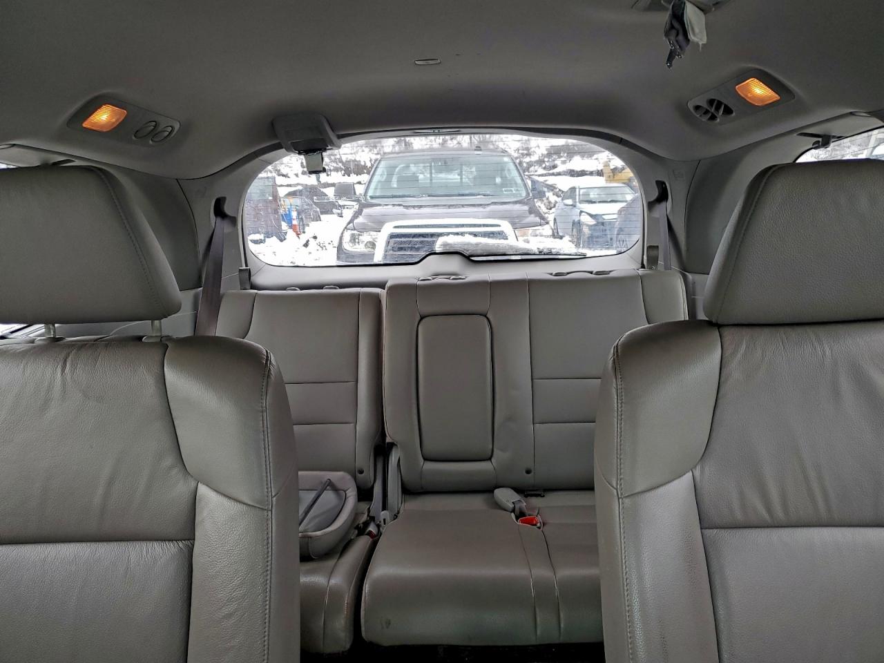 2012 HONDA ODYSSEY TOURING photo 10