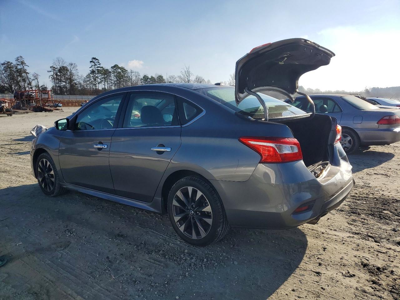 2016 NISSAN SENTRA S photo 2