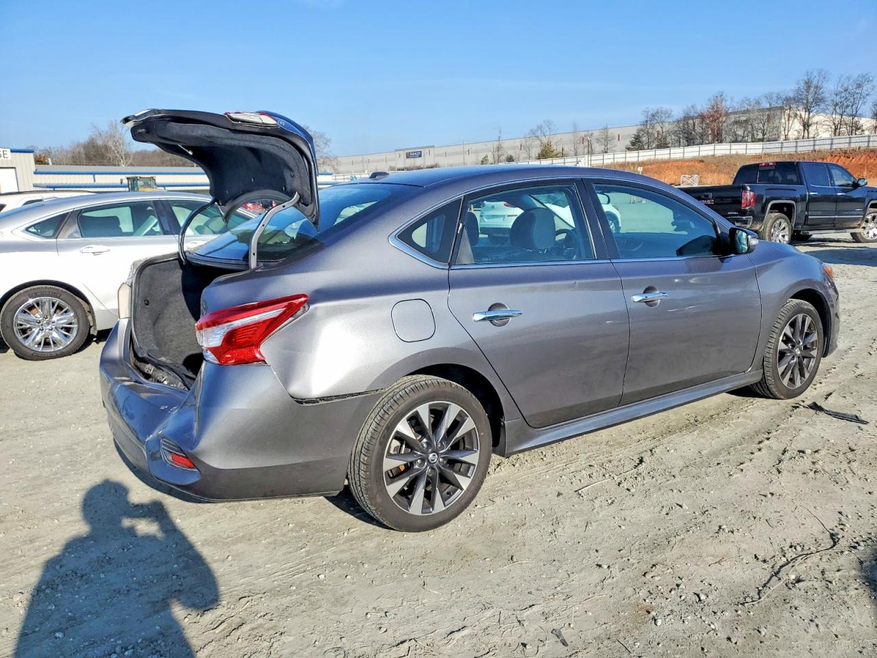 2016 NISSAN SENTRA S photo 3