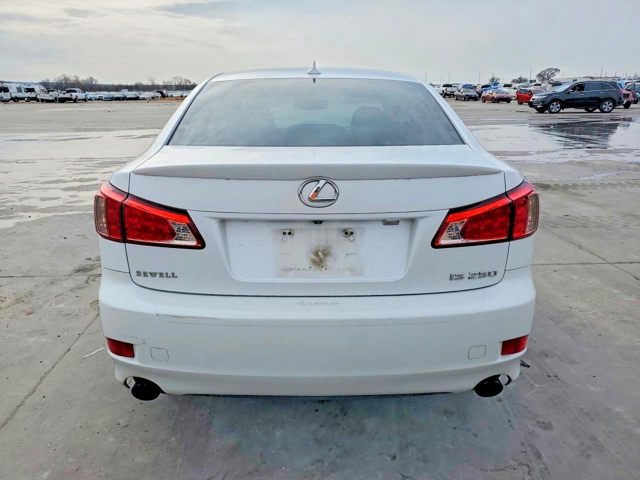 2012 LEXUS IS 250 photo 6