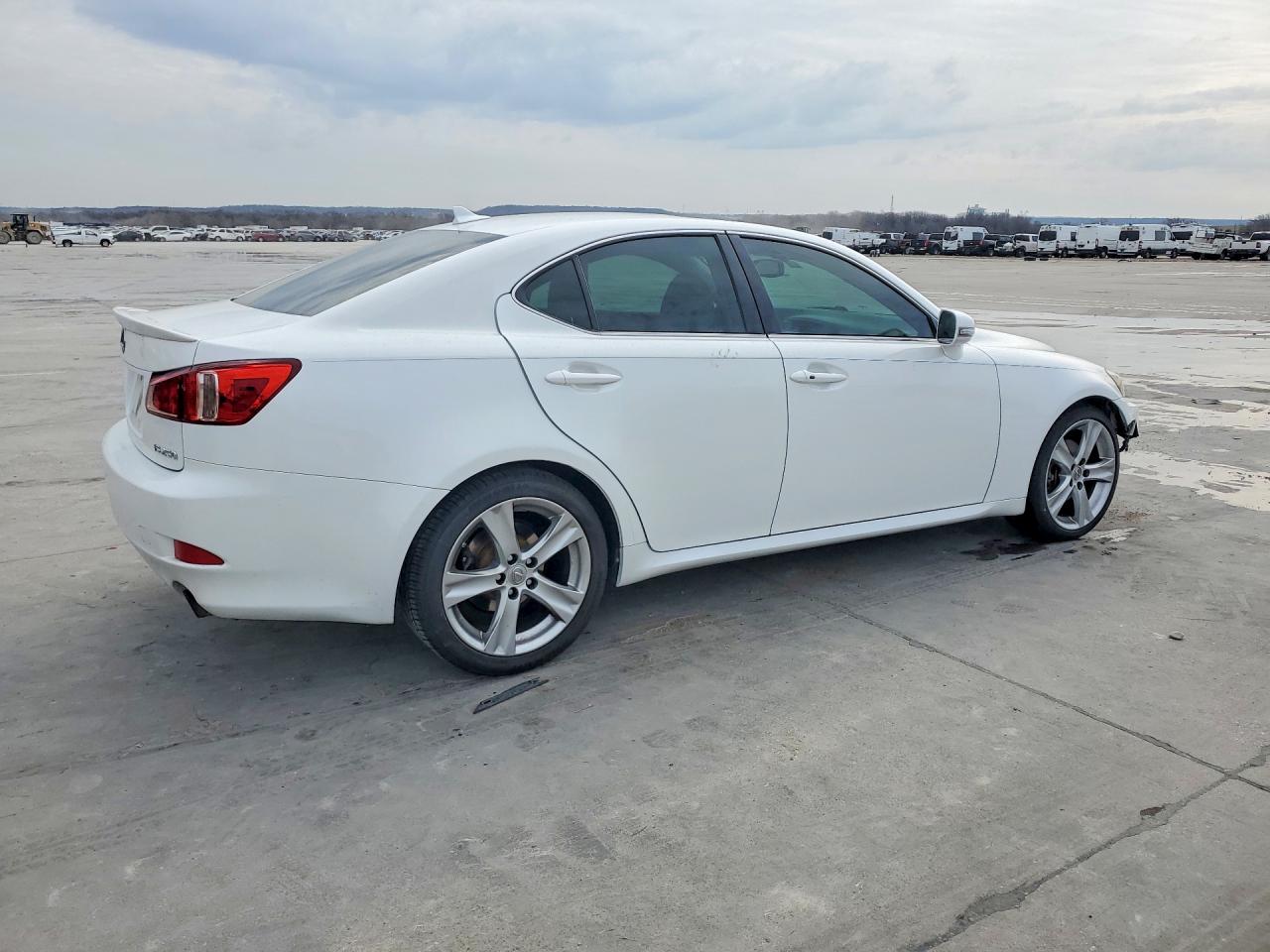 2012 LEXUS IS 250 photo 3