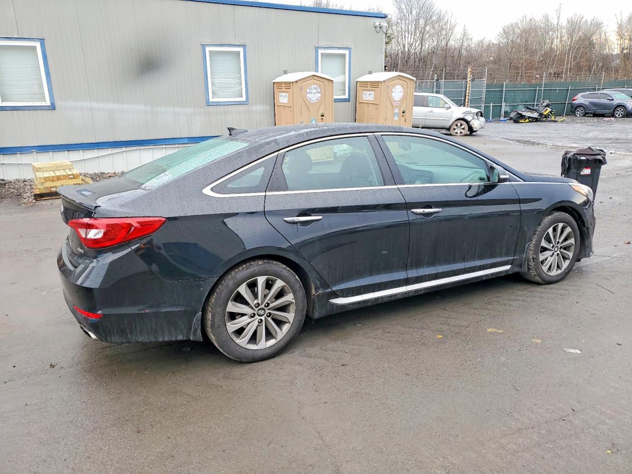 2017 HYUNDAI SONATA SPORT photo 3
