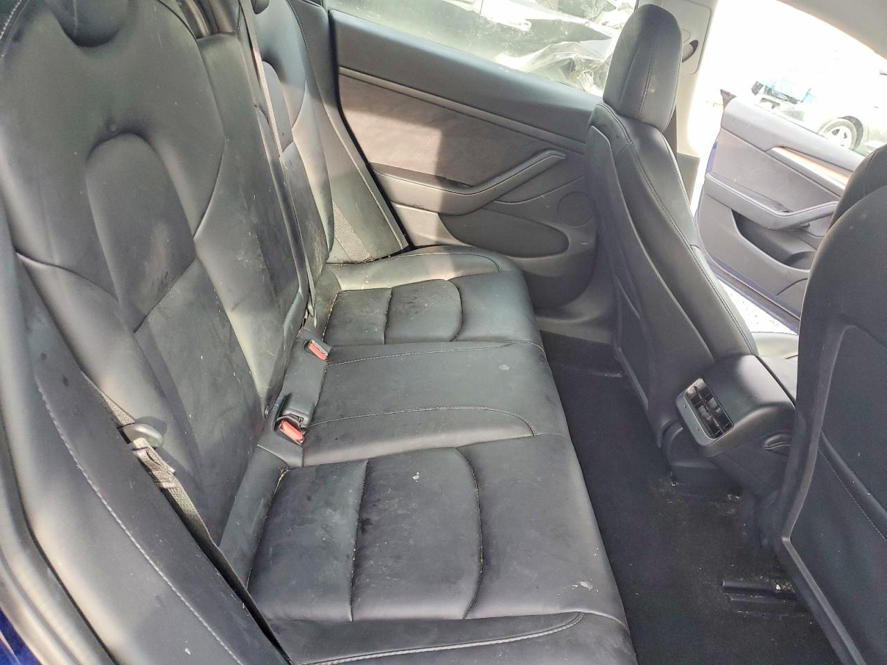 2022 TESLA MODEL 3 photo 10