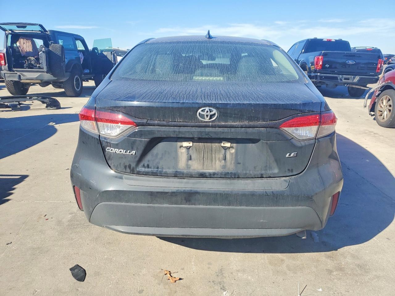 2020 TOYOTA COROLLA LE photo 6