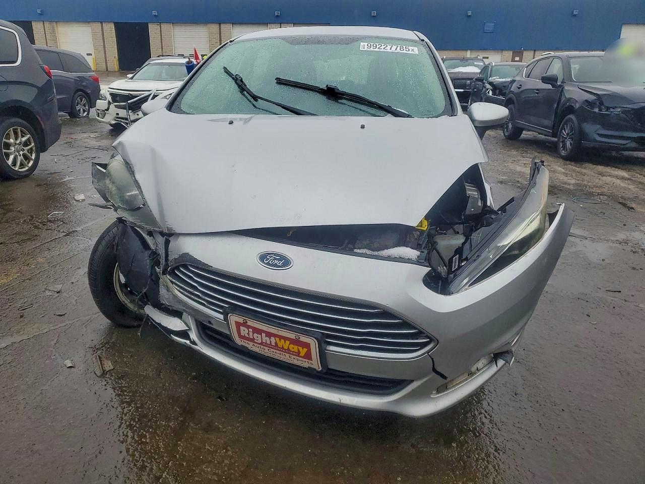2018 FORD FIESTA SE photo 5