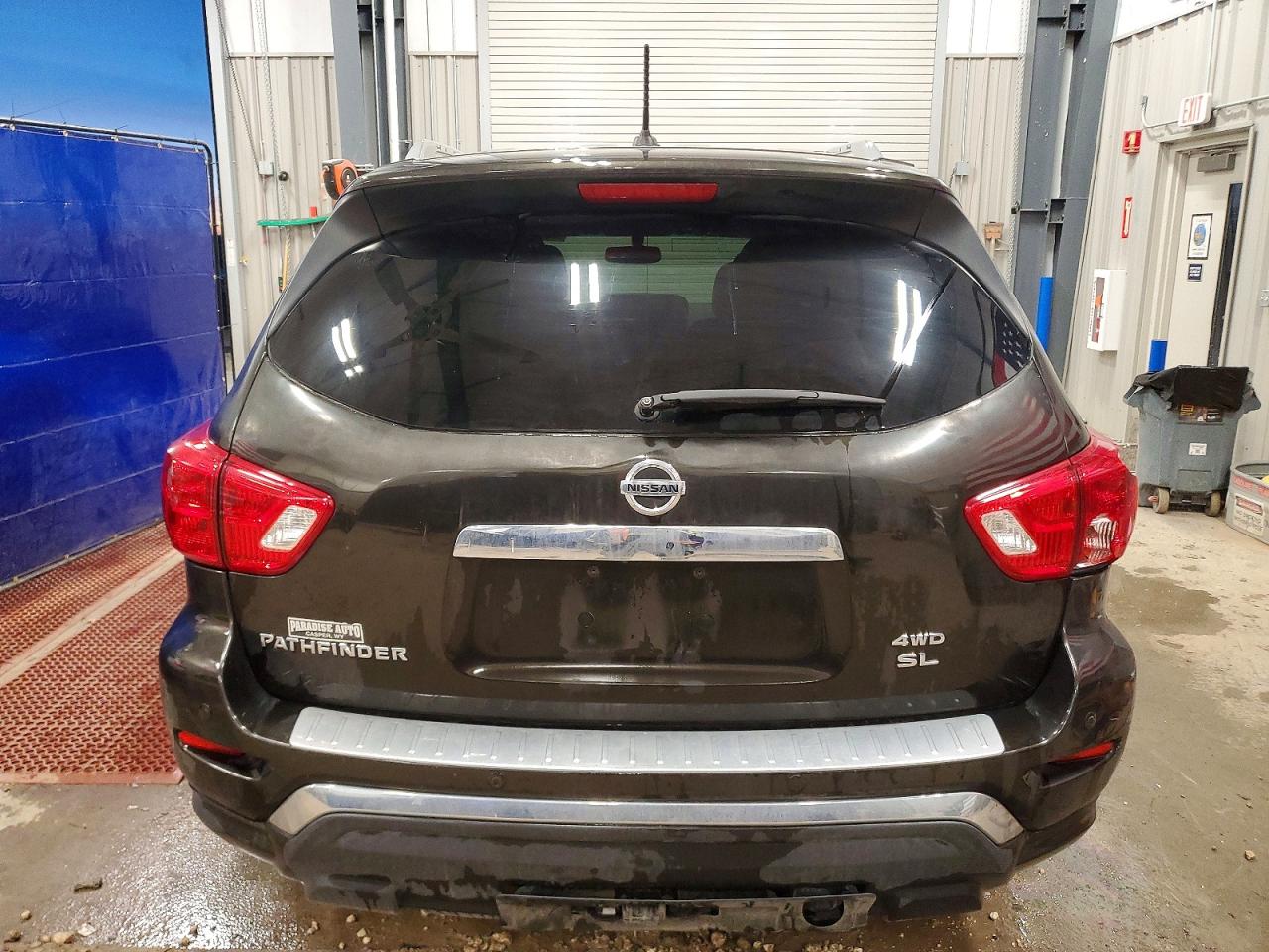 2017 NISSAN PATHFINDER S photo 11