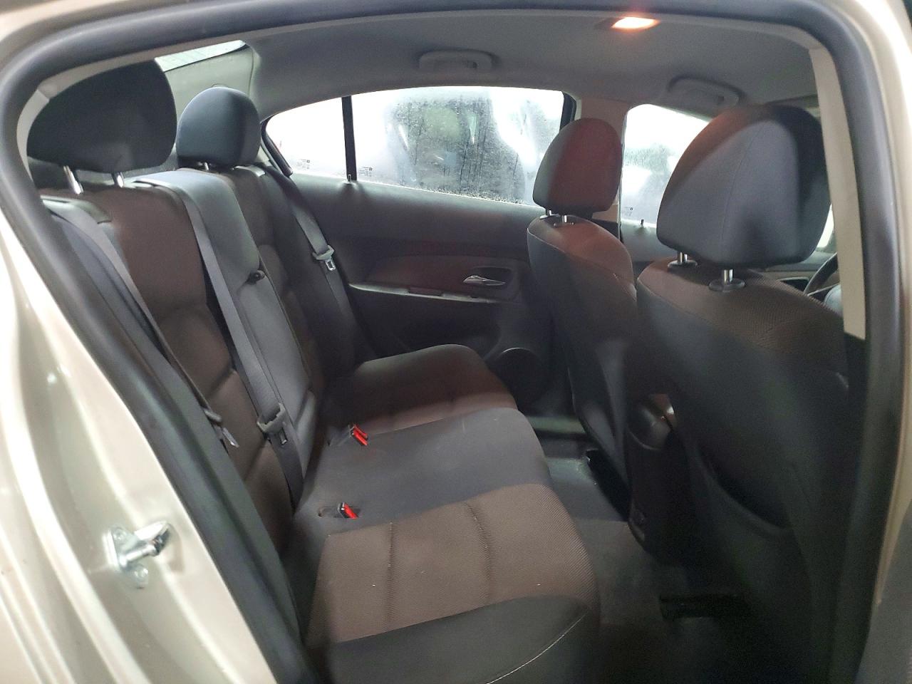 2016 CHEVROLET CRUZE LIMITED LT photo 10